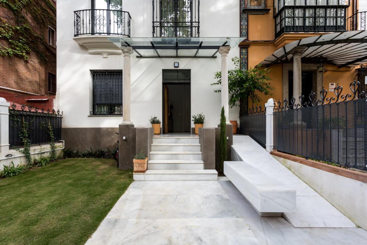 Apartamentos Rg Plaza De Espana เซบีญา ภายนอก รูปภาพ
