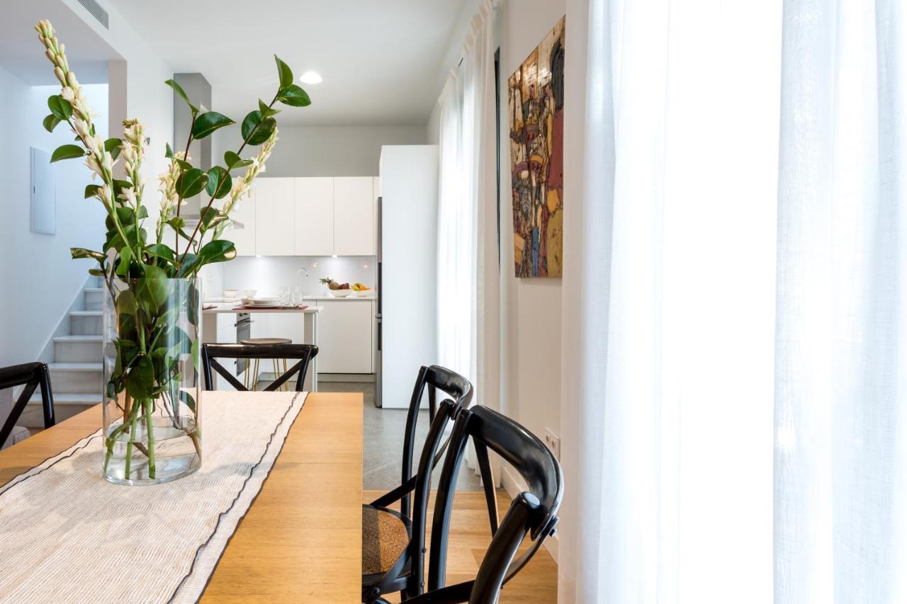 Apartamentos Rg Plaza De Espana เซบีญา ภายนอก รูปภาพ