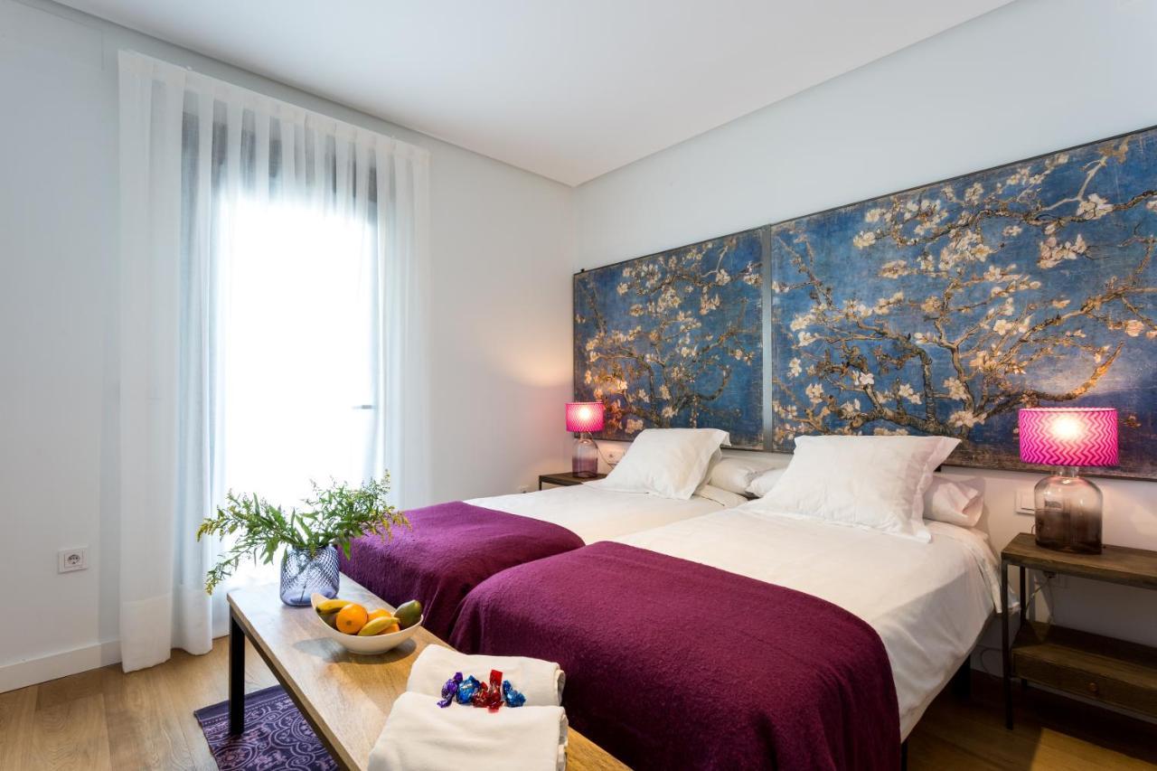 Apartamentos Rg Plaza De Espana เซบีญา ภายนอก รูปภาพ