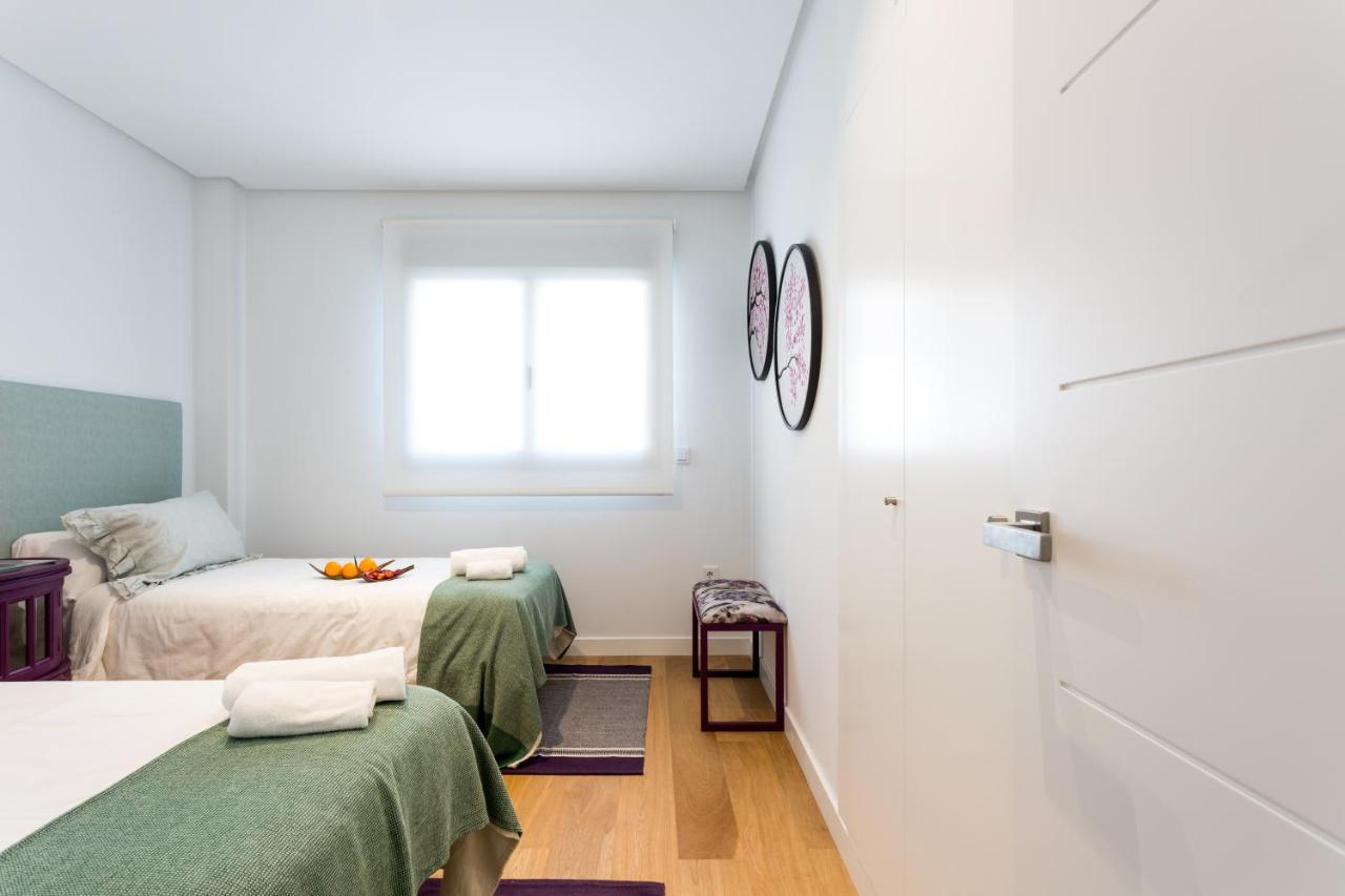 Apartamentos Rg Plaza De Espana เซบีญา ภายนอก รูปภาพ