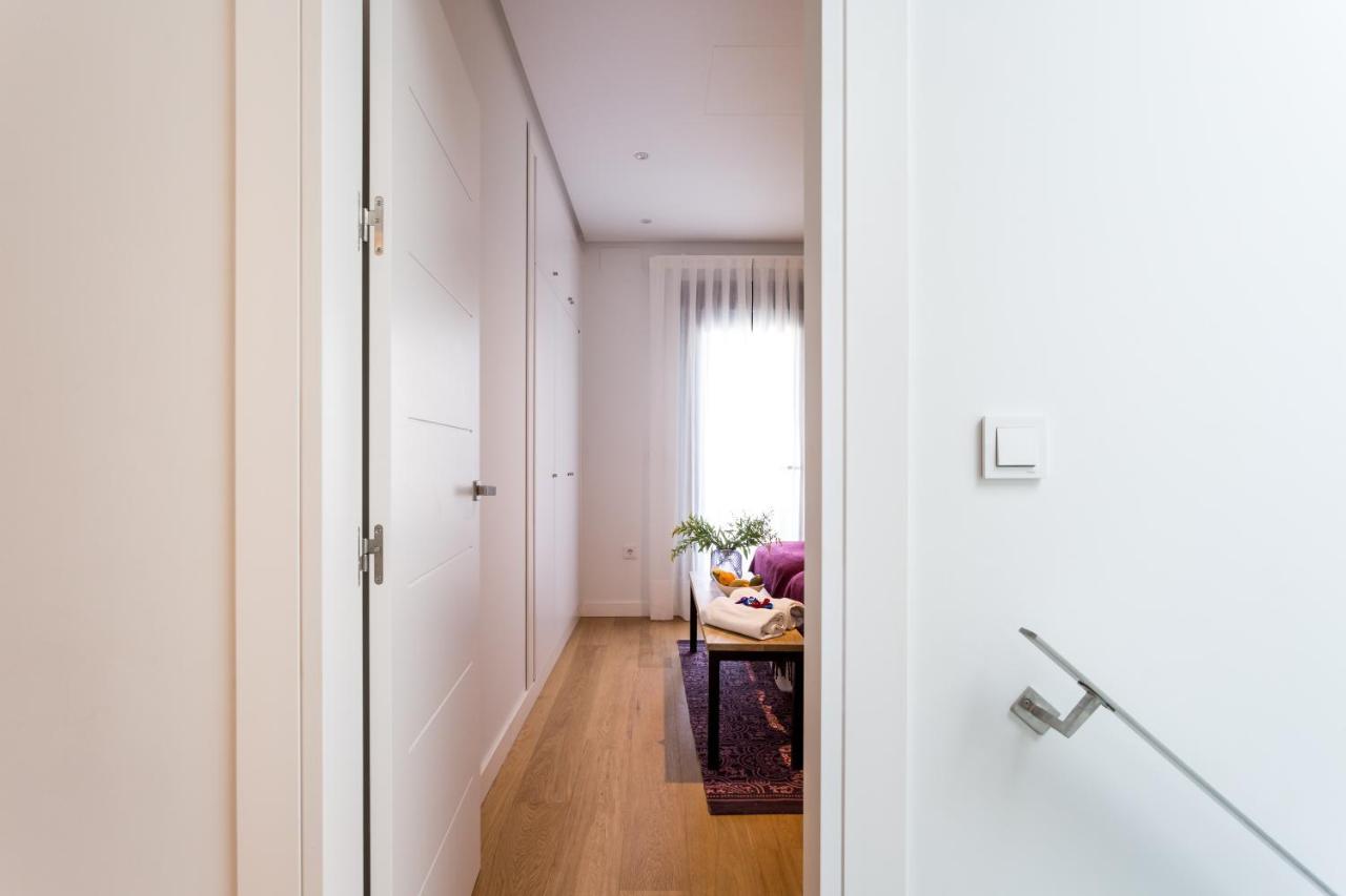Apartamentos Rg Plaza De Espana เซบีญา ภายนอก รูปภาพ
