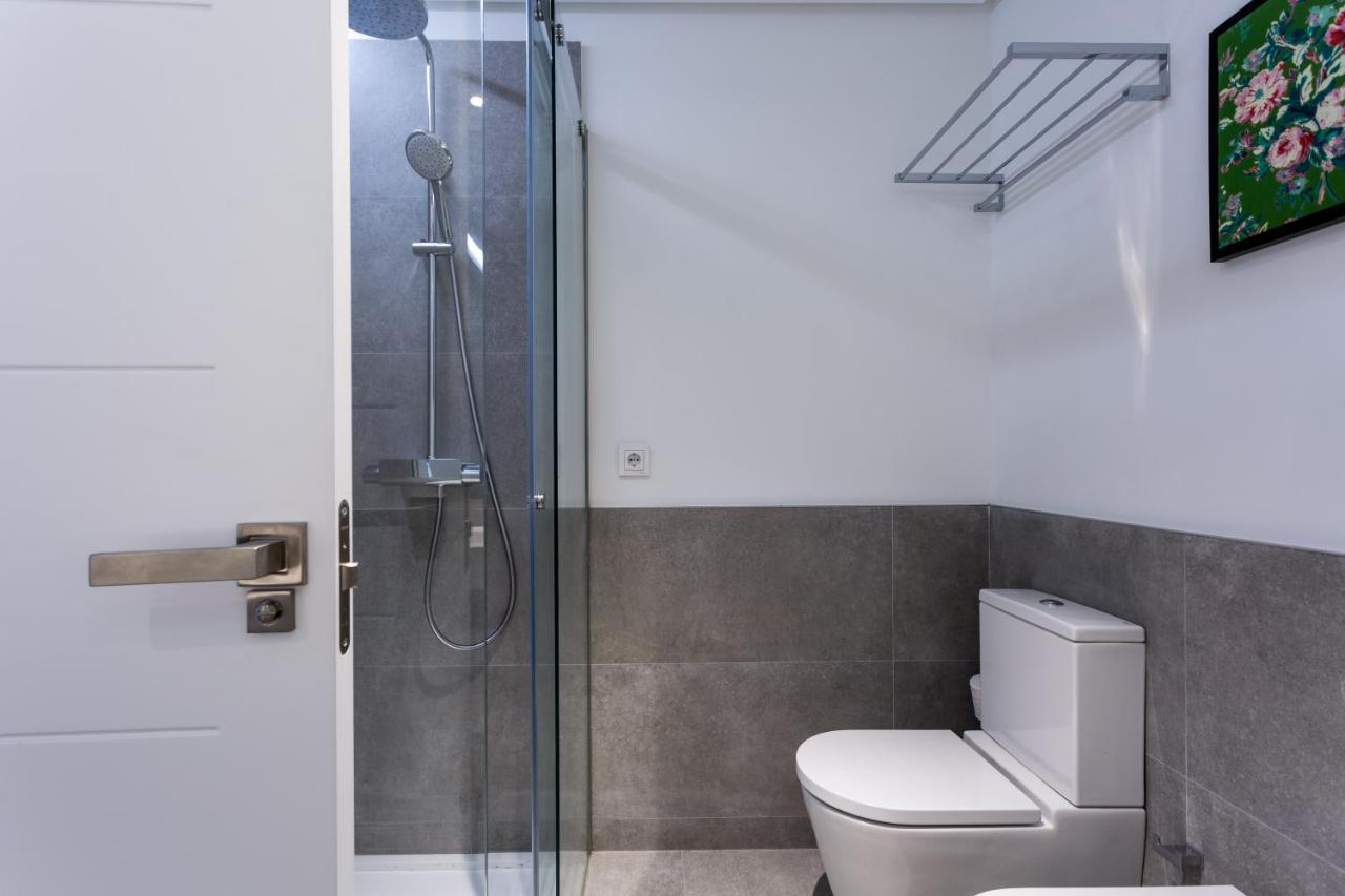 Apartamentos Rg Plaza De Espana เซบีญา ภายนอก รูปภาพ